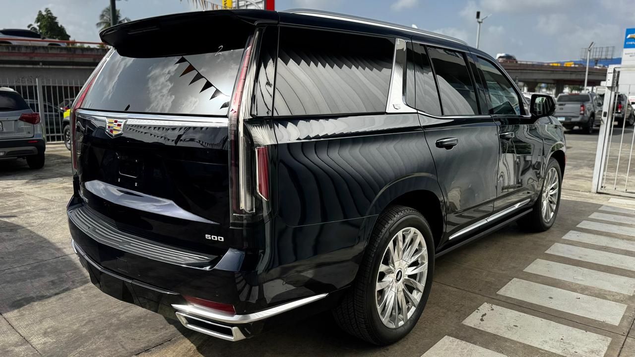 Cadillac Escalade foto 4
