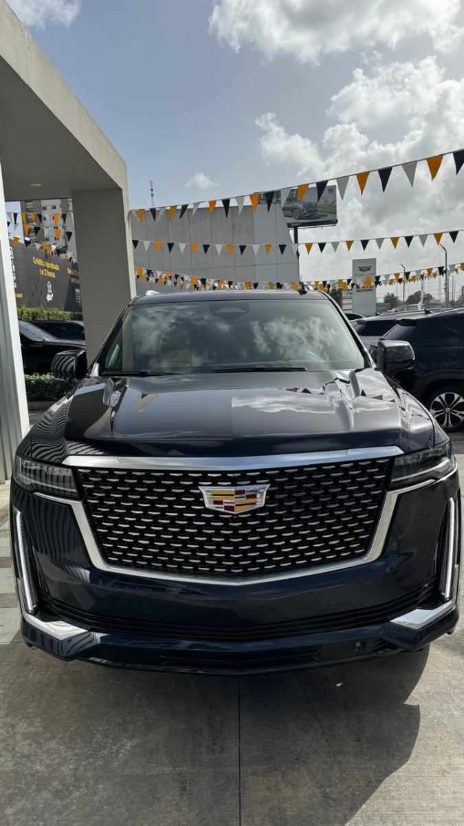 Cadillac Escalade foto 3