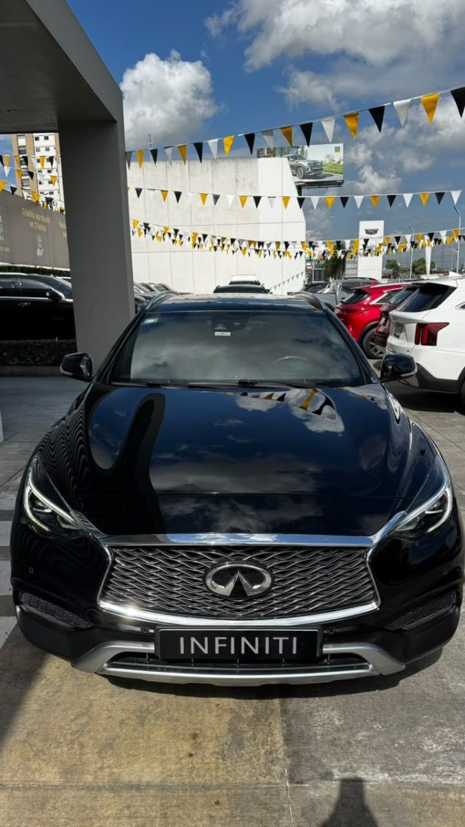 Infiniti QX50 foto 2