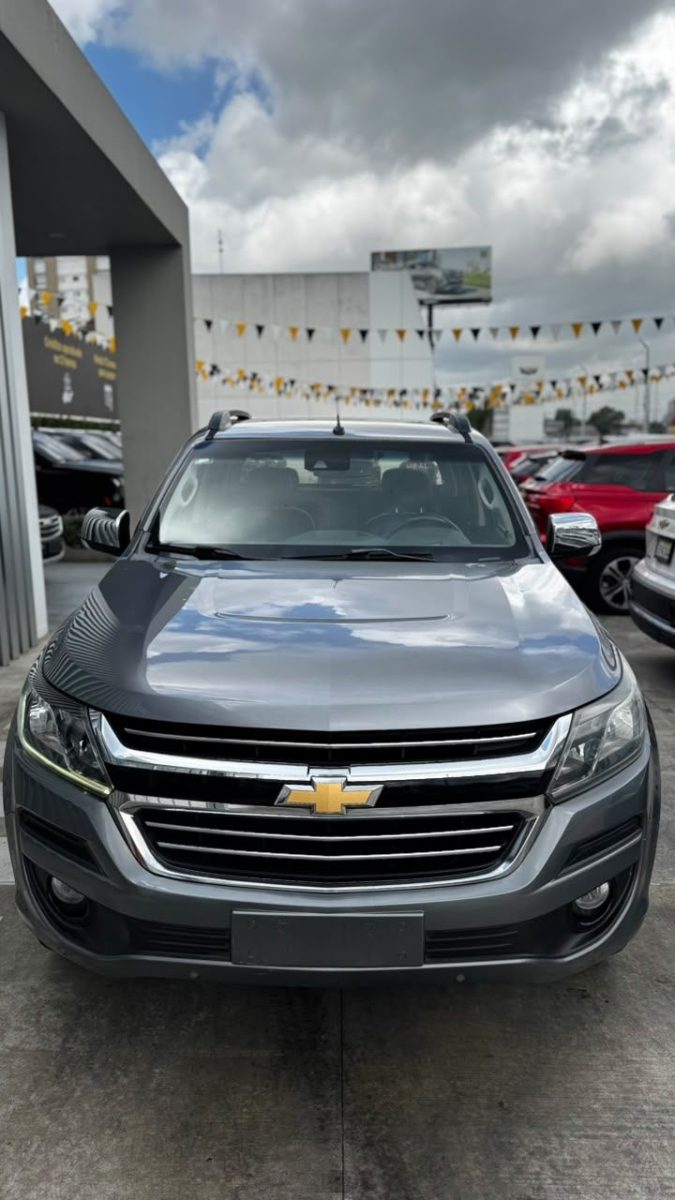 Chevrolet Colorado foto 2