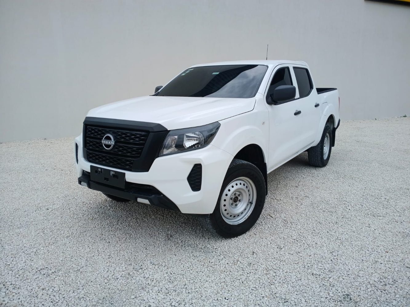 Nissan FONTIER