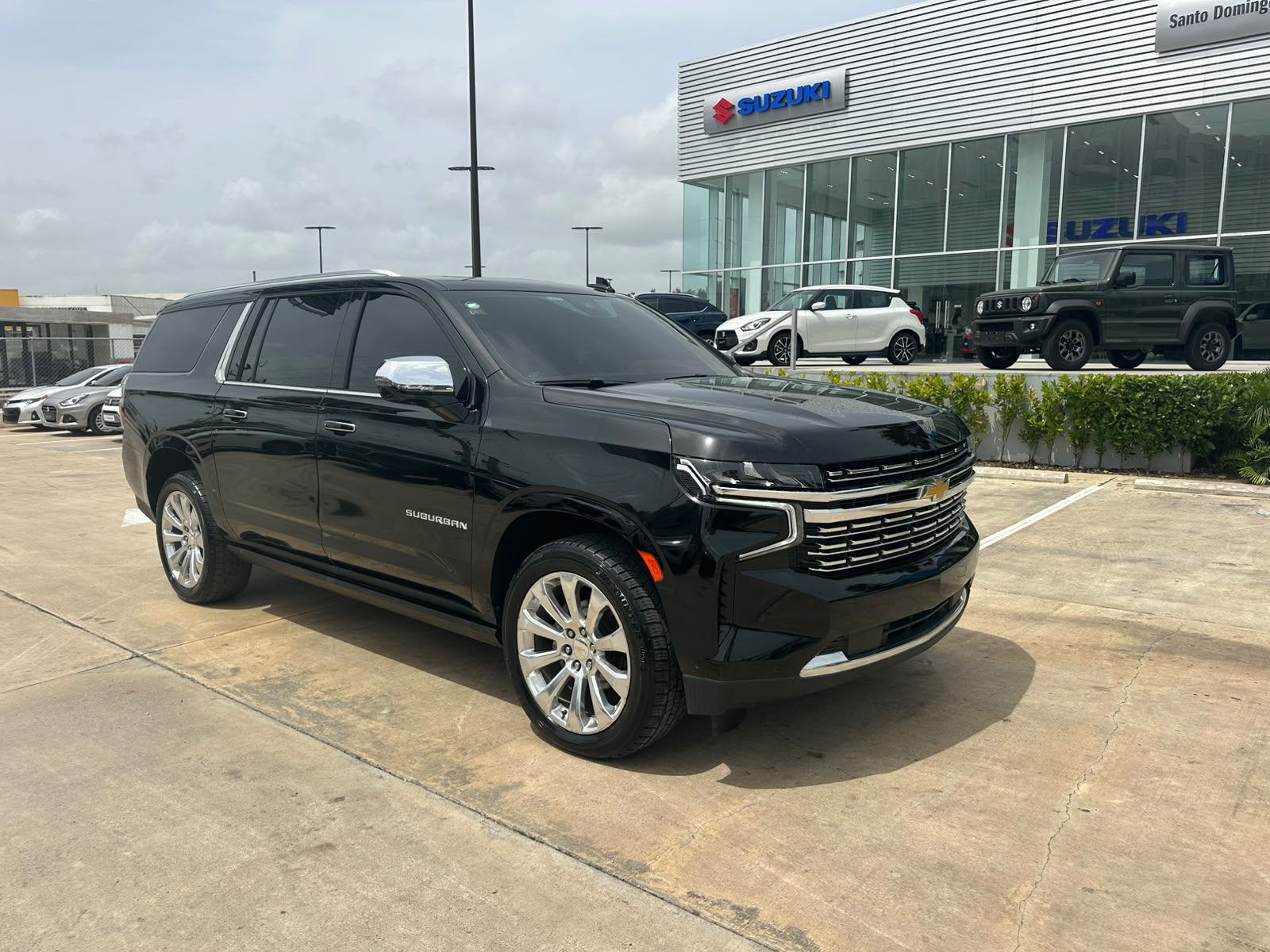 Chevrolet Suburban foto 3