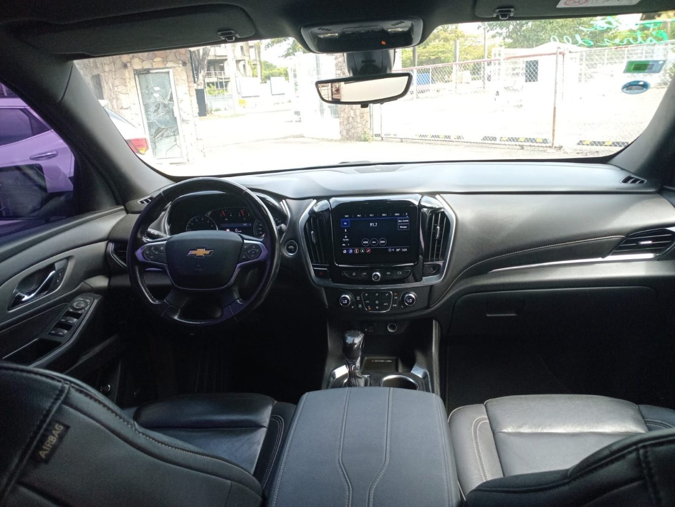 Chevrolet Traverse foto 3