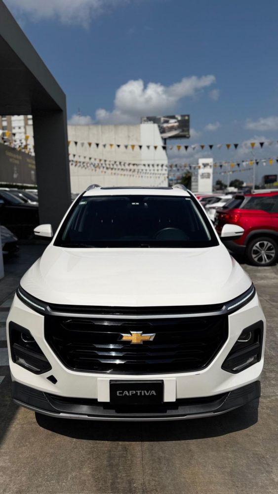 Chevrolet Captiva foto 2