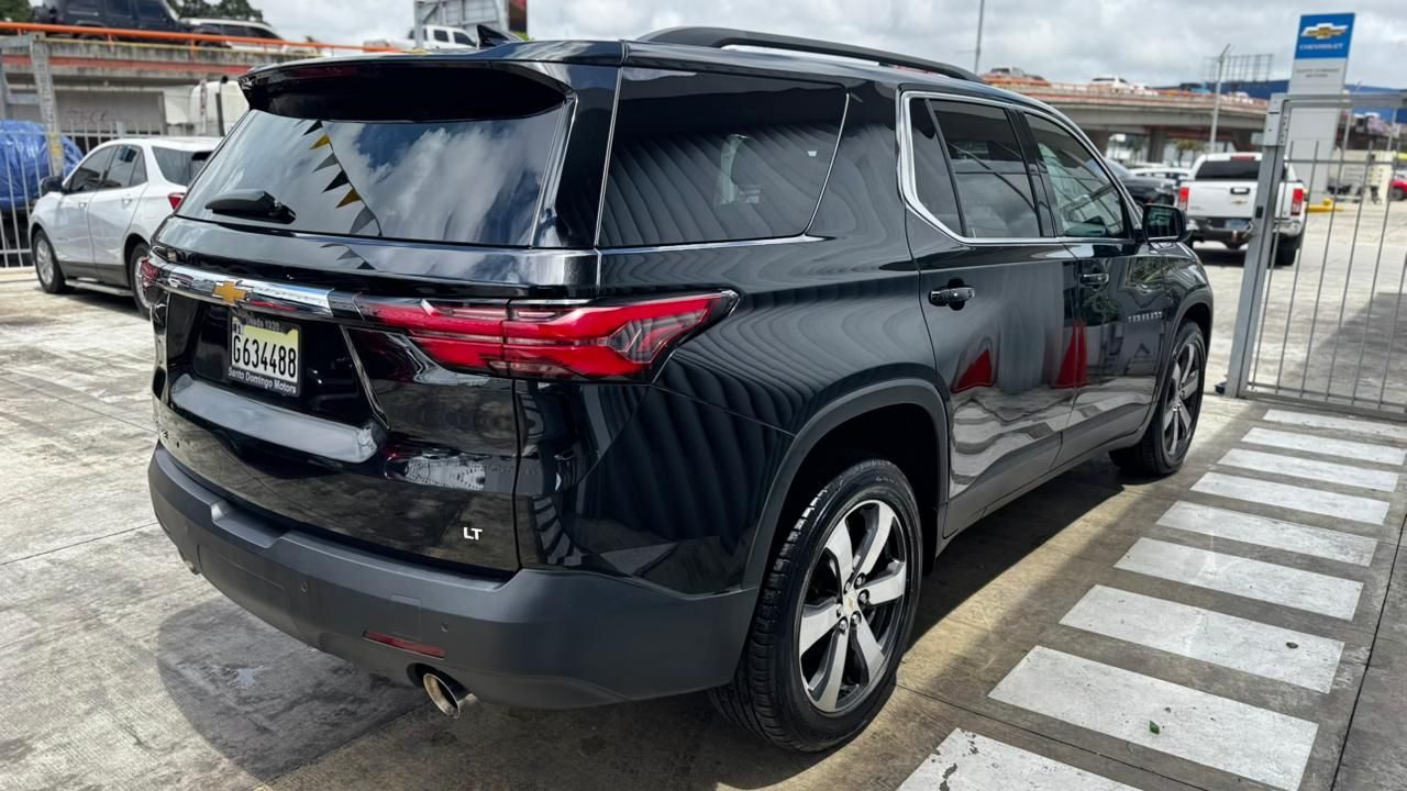 Chevrolet Traverse foto 3