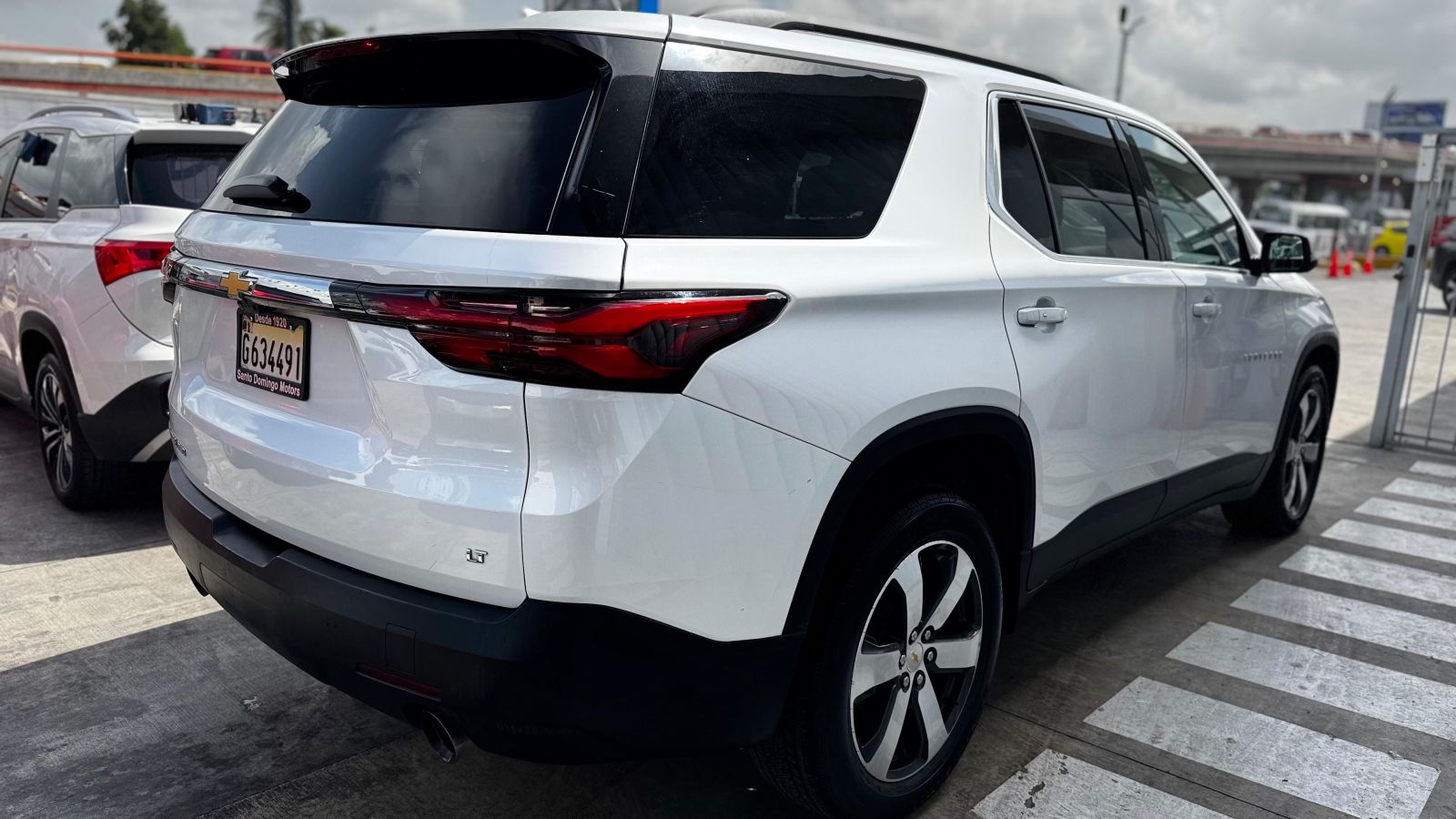 Chevrolet Traverse foto 3