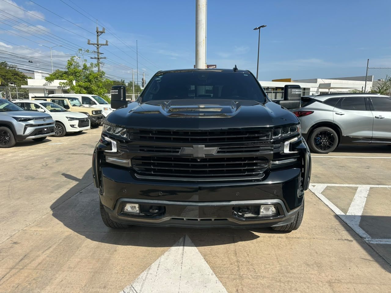 Chevrolet Silverado foto 4