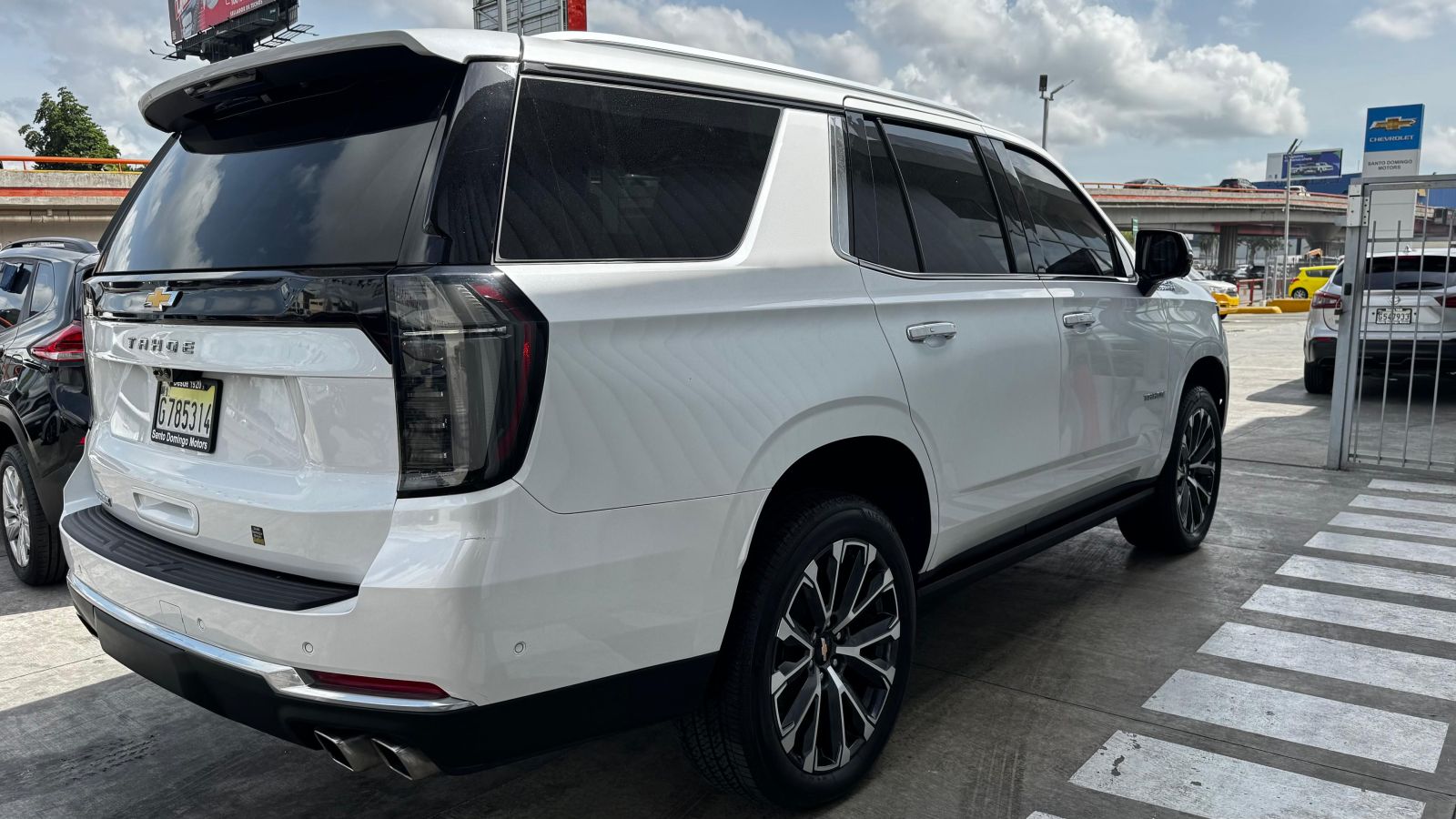 Chevrolet Tahoe foto 3