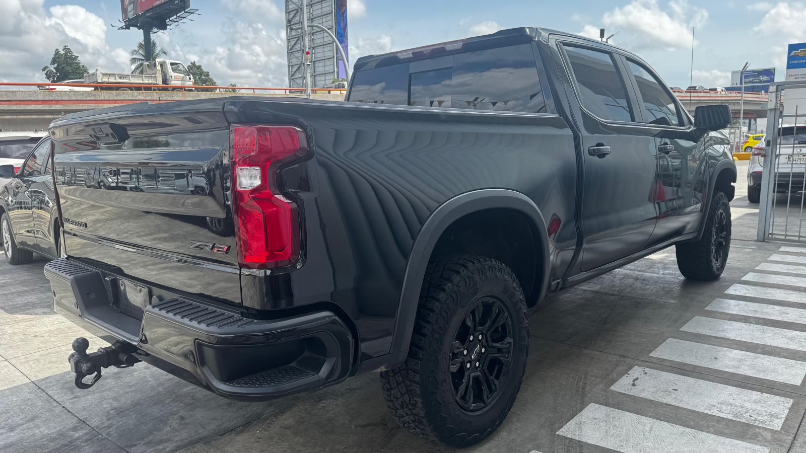 Chevrolet Silverado foto 4