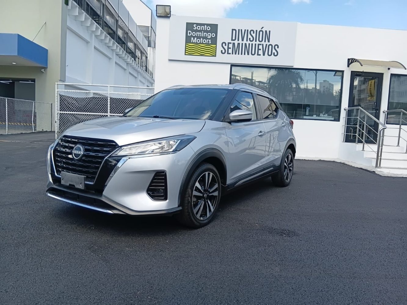 Nissan KICKS ADVANCE