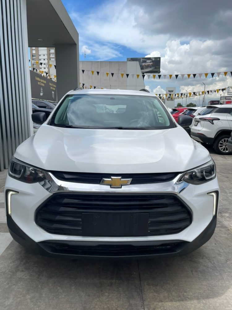 Chevrolet Tracker foto 2